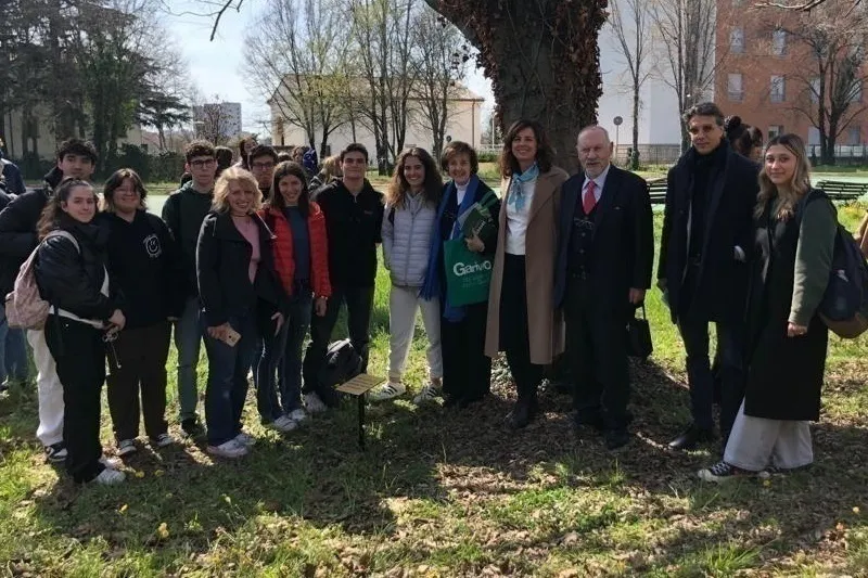 Gardens of the Righteous in the high schools of Verona