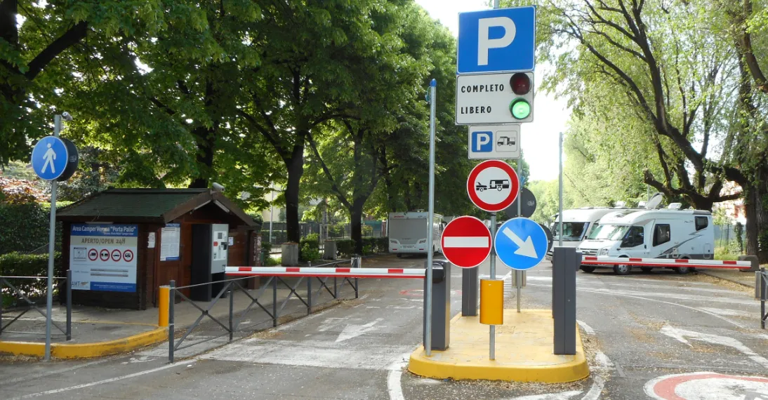 Camping in Verona city? Where to stop and what are the rules   