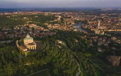 Guided walks to discover the nature of Verona. First appointment Saturday, October 7