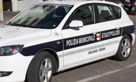 Veneto local police introduce multilingual translation on their cars