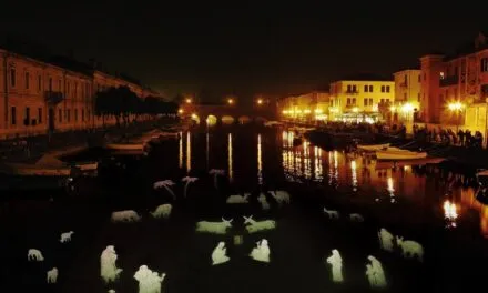 The underwater nativity scene in Peschiera