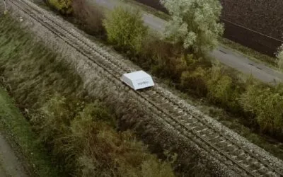 The first passive ferromagnetic levitation train was presented in Verona