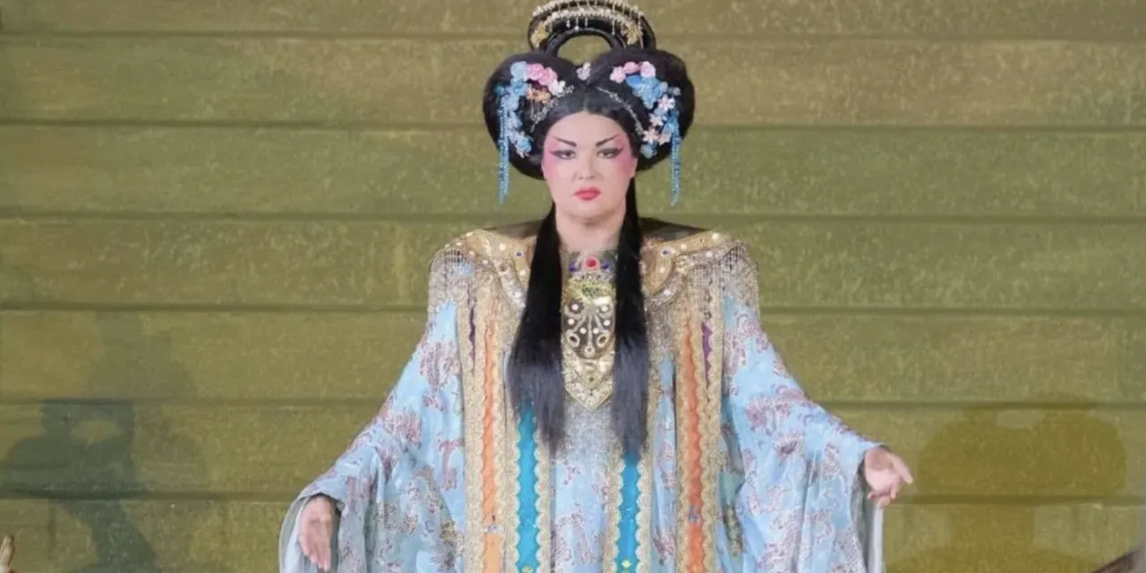 On 8 June the opera Turandot will be broadcast in the neighbourhoods of Verona