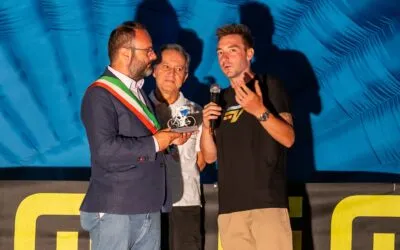 Elia Viviani Donates Copies of His Olympic Medals to Oppeano