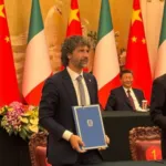 The Mayor of Verona flies to China to sign a Twinning of Unesco sites