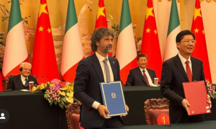 The Mayor of Verona flies to China to sign a Twinning of Unesco sites